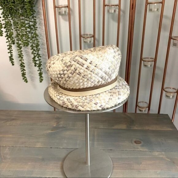 Vintage Accessories - Vintage Cream & Brown Straw Cloche Hat